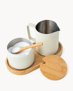 Milch & Zucker Set aus Edelstahl mit Bambus-Tablett